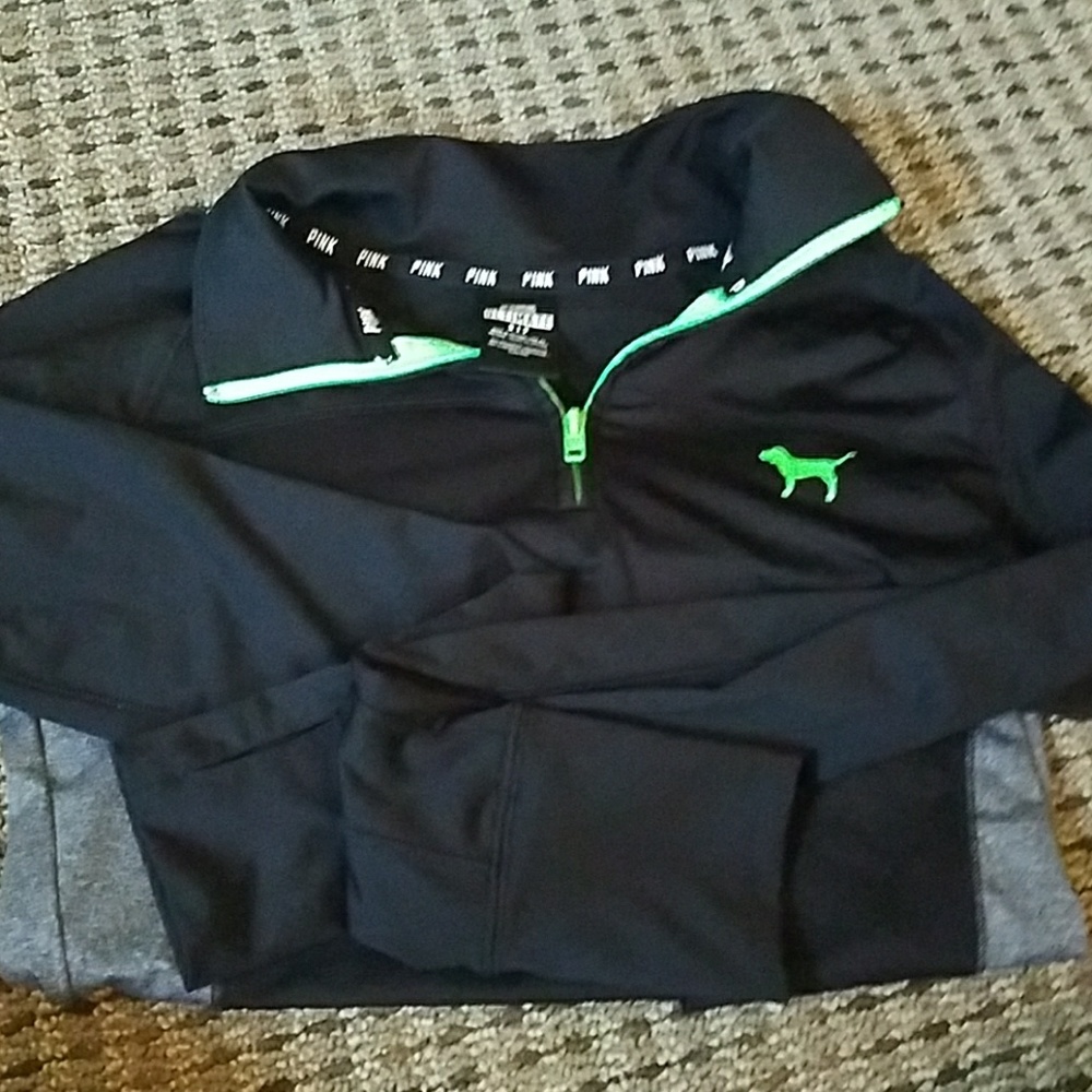 PINK Ultimate Half Zip